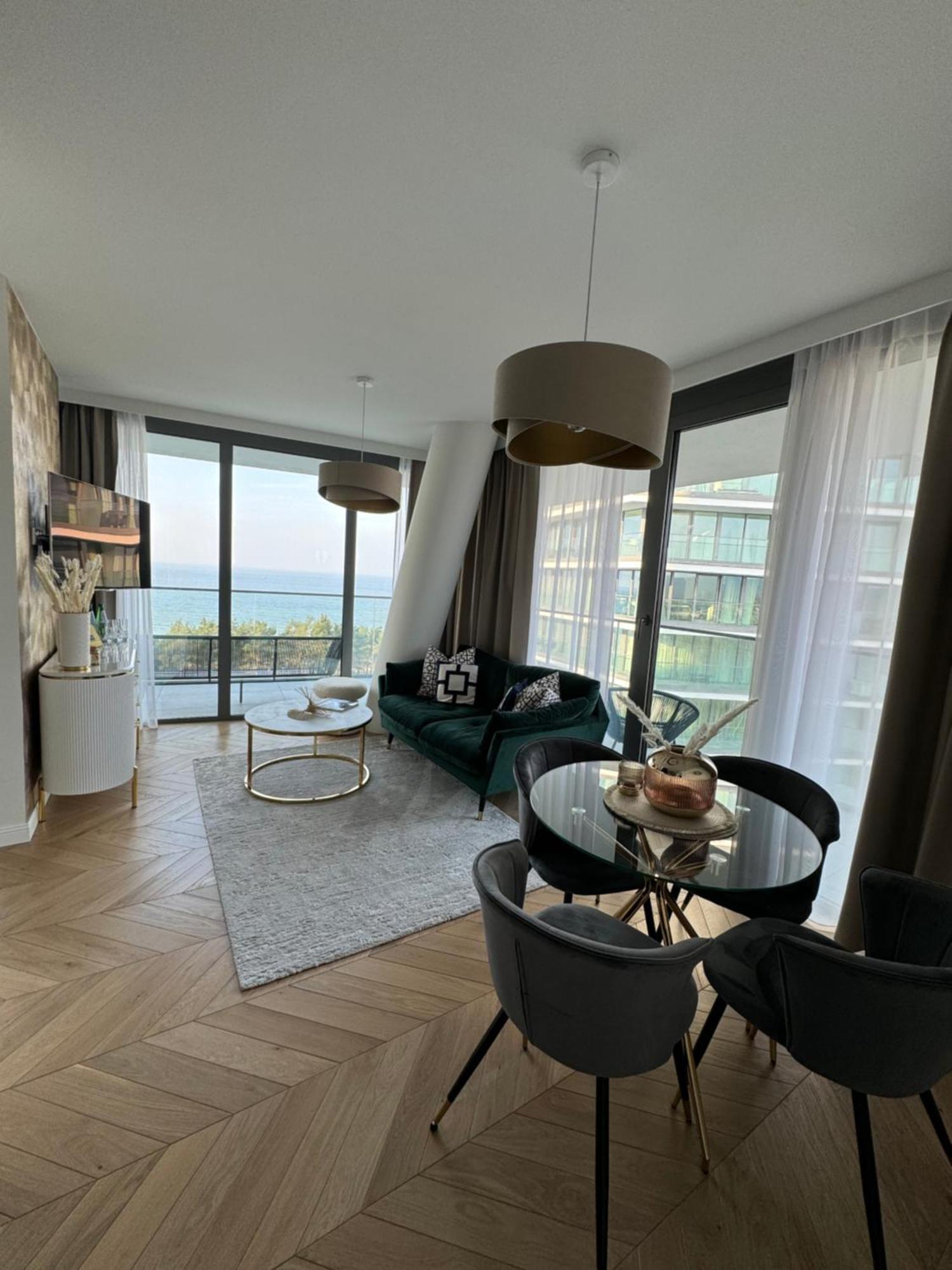 Wave Apartment Tyballtic 7Th Floor With Two Bedrooms And Sea View! Misdroy Exterior foto