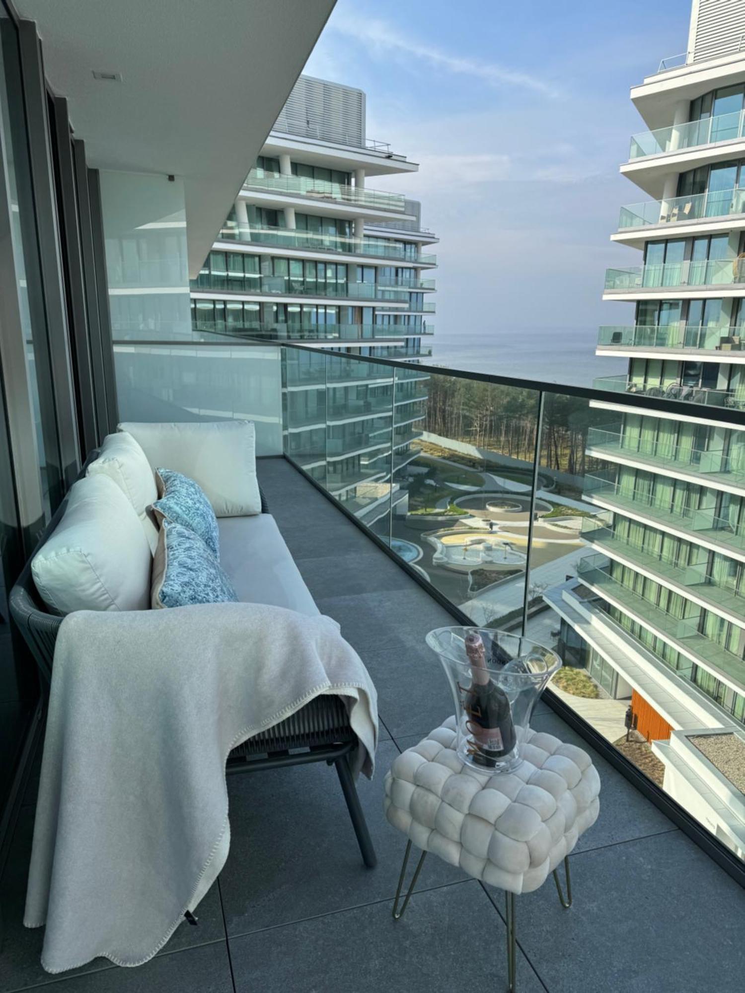 Wave Apartment Tyballtic 7Th Floor With Two Bedrooms And Sea View! Misdroy Exterior foto